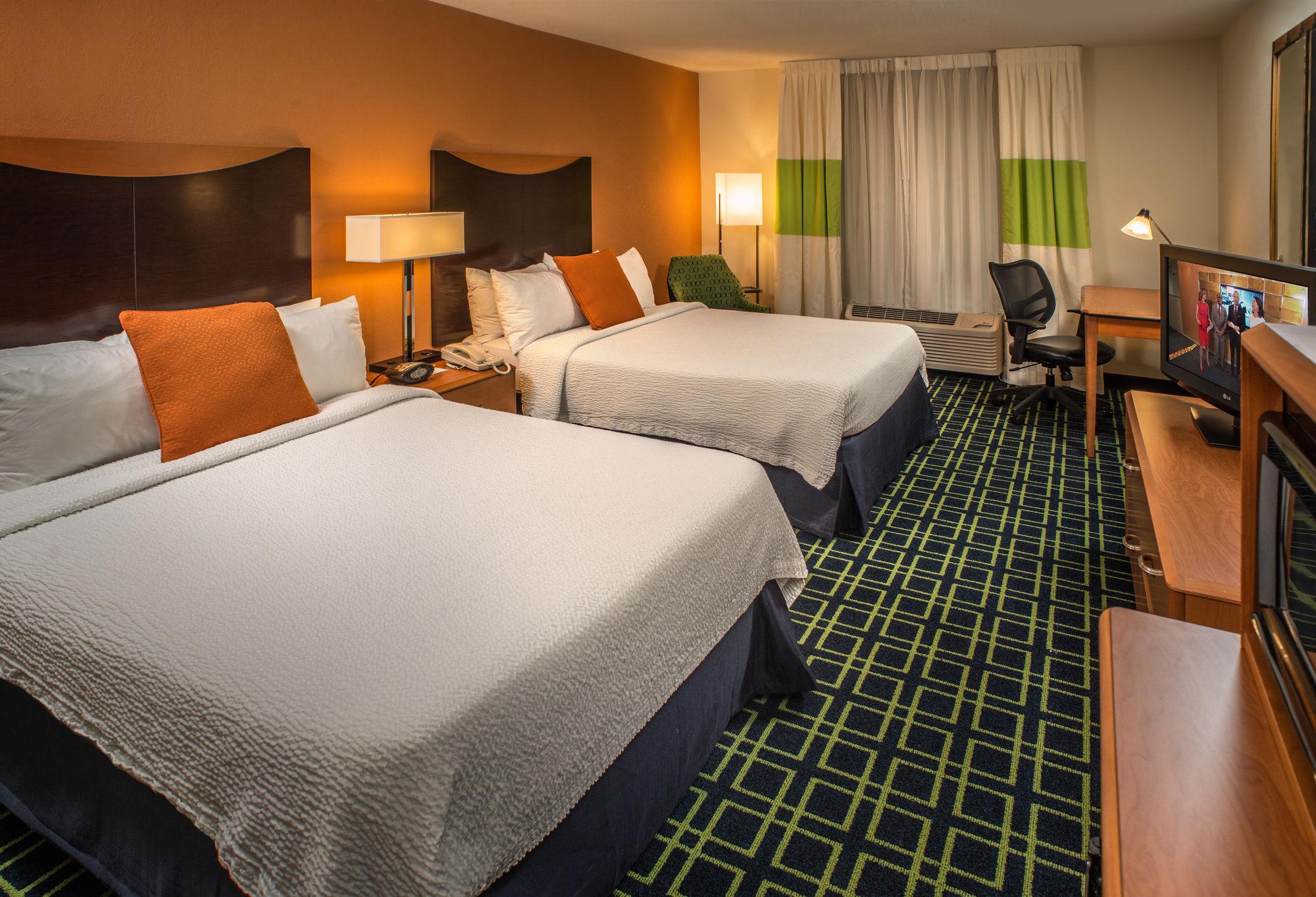 Best Western Plus Beckley Inn Exterior photo