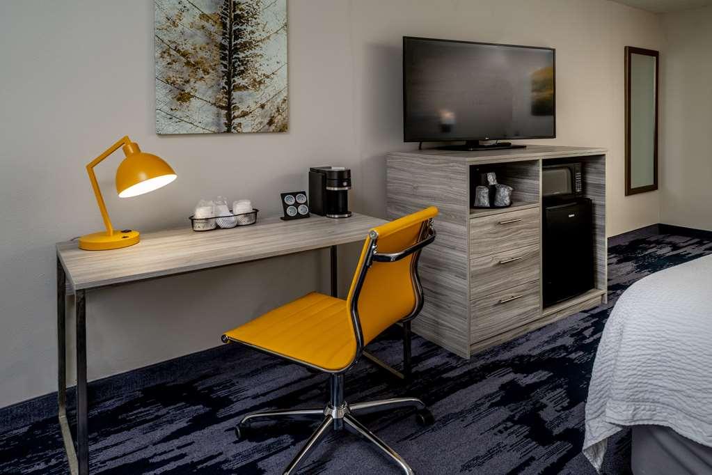 Best Western Plus Beckley Inn Room photo